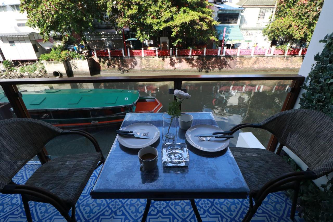 The Lol Elephant Hostel Bangkok Exterior photo